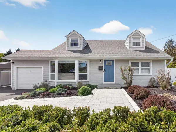 33 Van Wyck Road, Blauvelt, NY 10913