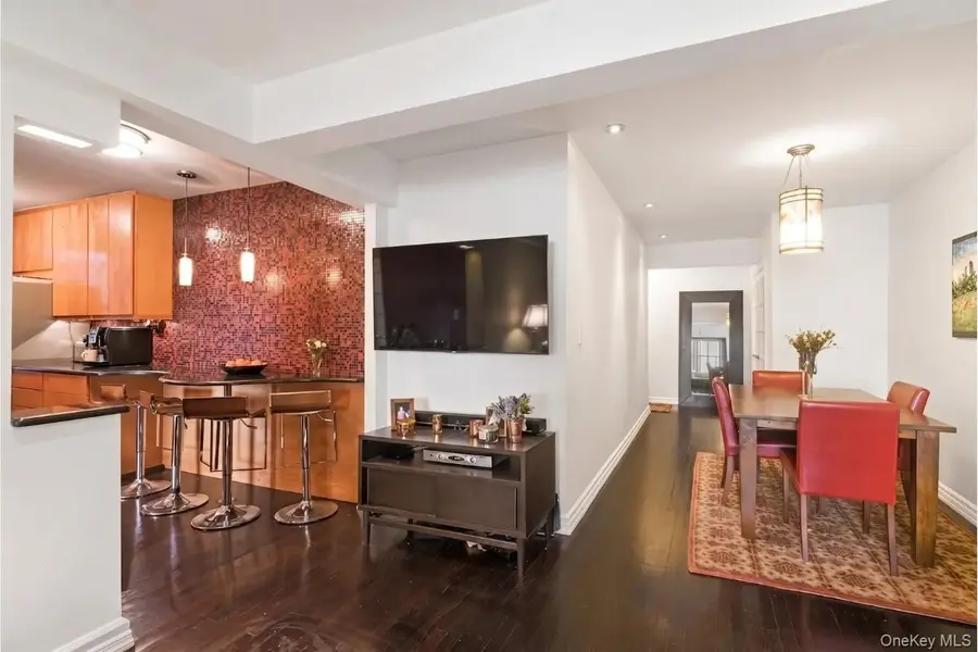 54 East 8th Street E 0 #3J, Manhattan, NY 10003 - #2