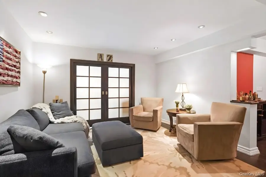 54 East 8th Street E 0 #3J, Manhattan, NY 10003 - #3