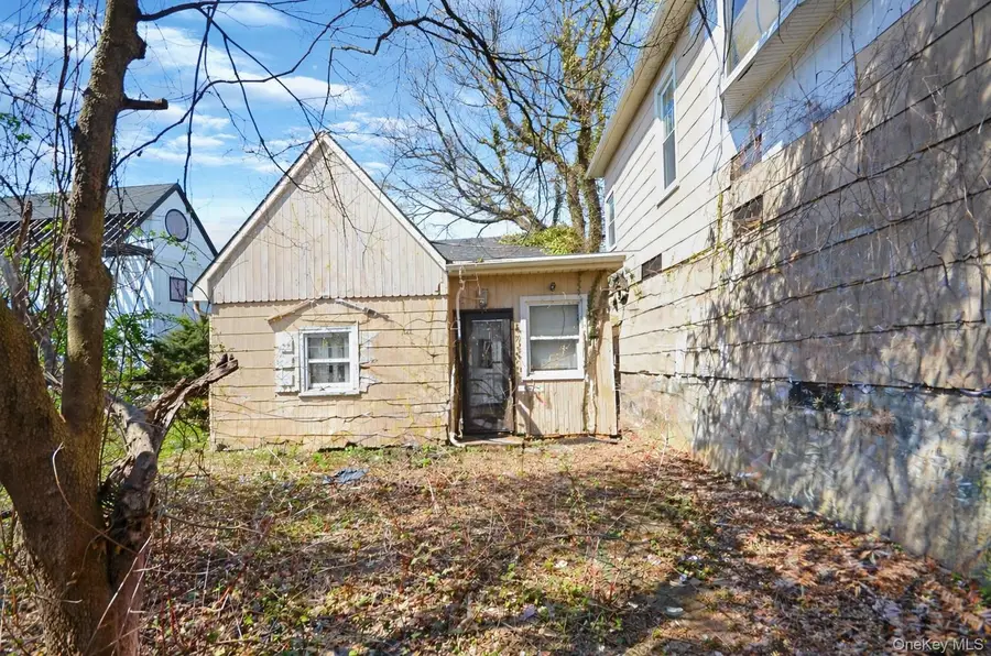 99 Rochelle Street, Bronx, NY 10464 - #2