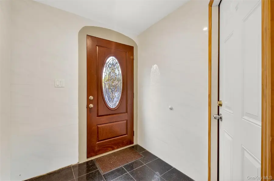 6207 Alderton Street, Rego Park, NY 11374 - #3