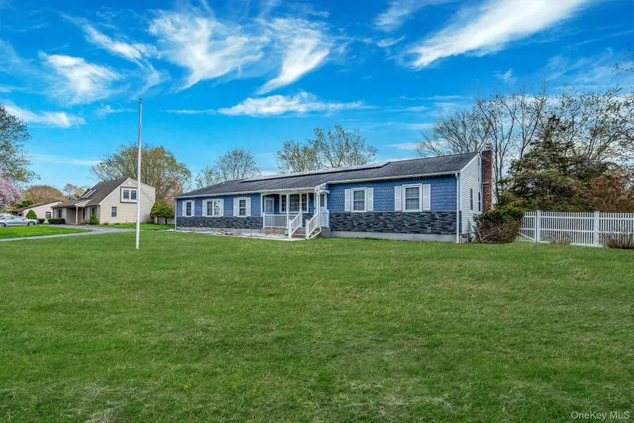 1 Whitman Drive, Medford, NY 11763 - #2