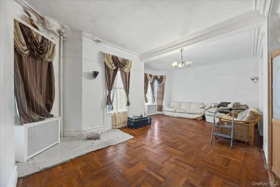 512 Warburton Avenue, Yonkers, NY 10701 - #3