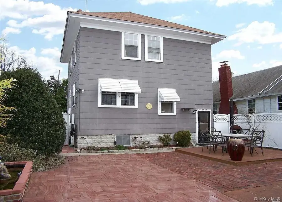 37 Cedar Road, Inwood, NY 11096 - #2