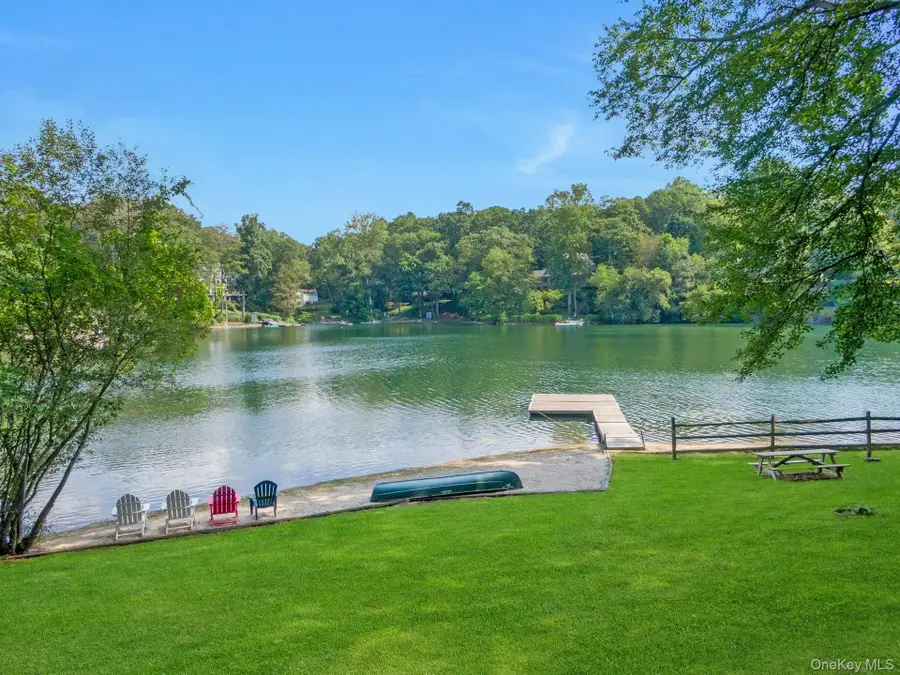 8 N Lake Road, Armonk, NY 10504 - #2