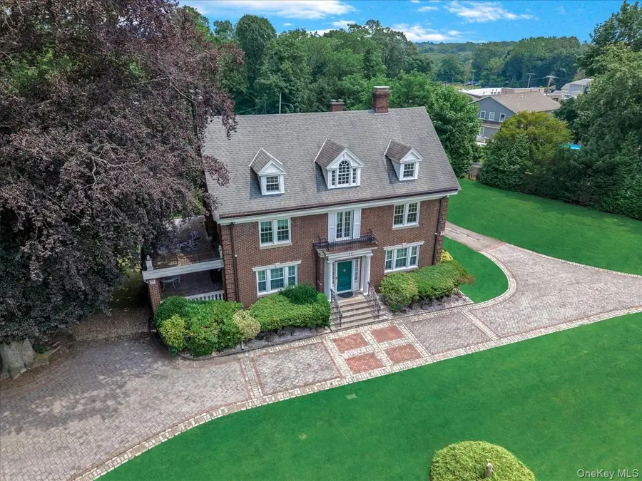 44 Arbor Place, Glen Cove, NY 11542 - #2