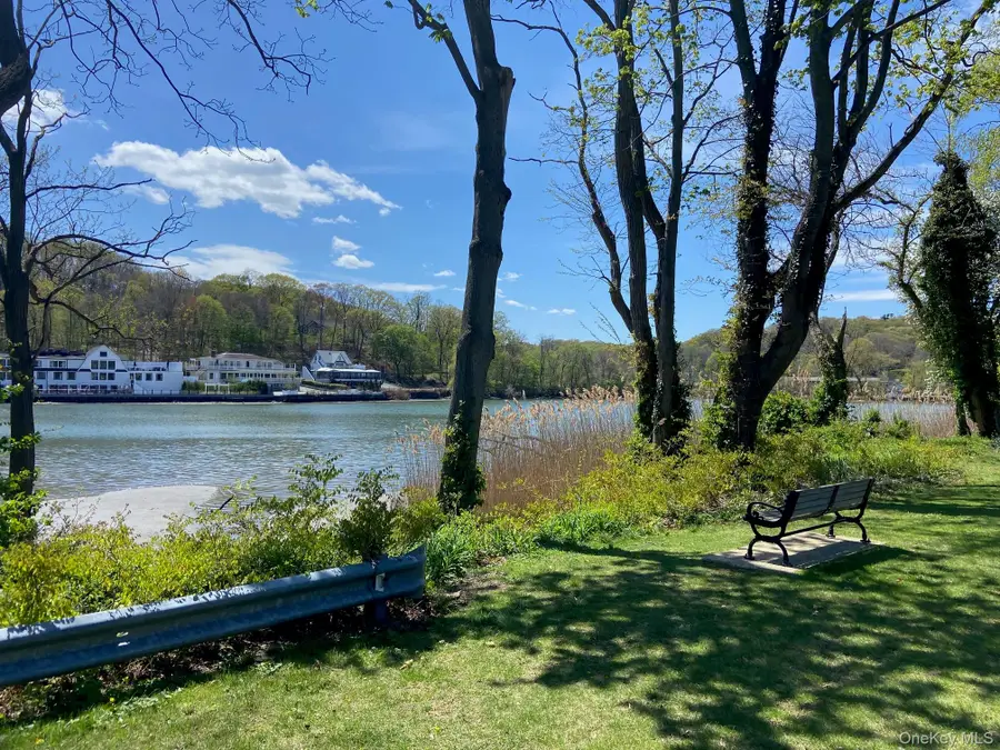 22 Prospect Road, Centerport, NY 11721 - #3