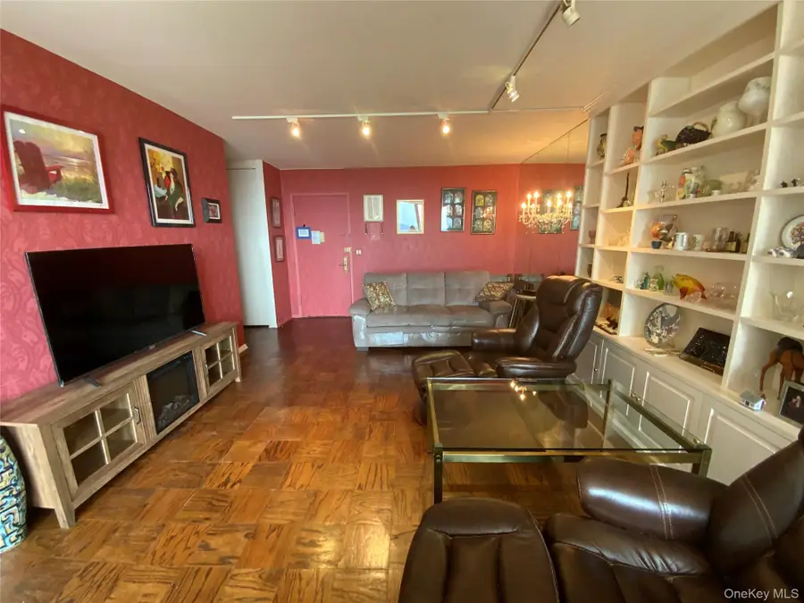 27010 Grand Central Parkway #6A, Queens, NY 11005 - #2