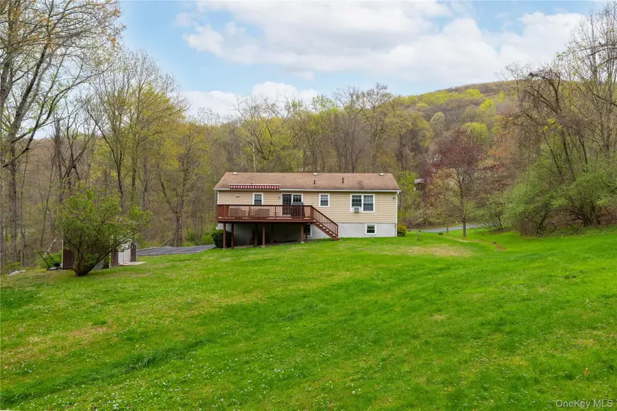 25 Boswell Road, Putnam Valley, NY 10579 - #2