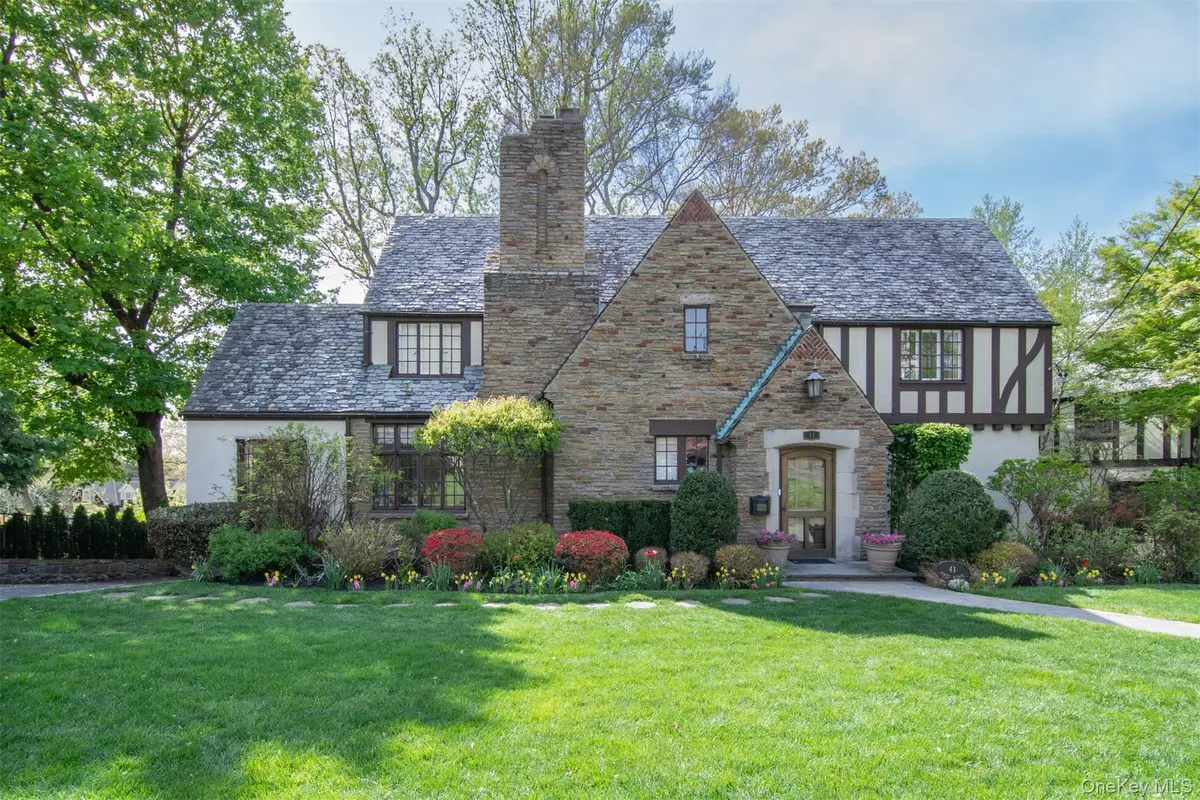 41 Summit Avenue, Bronxville, NY 10708 - #1