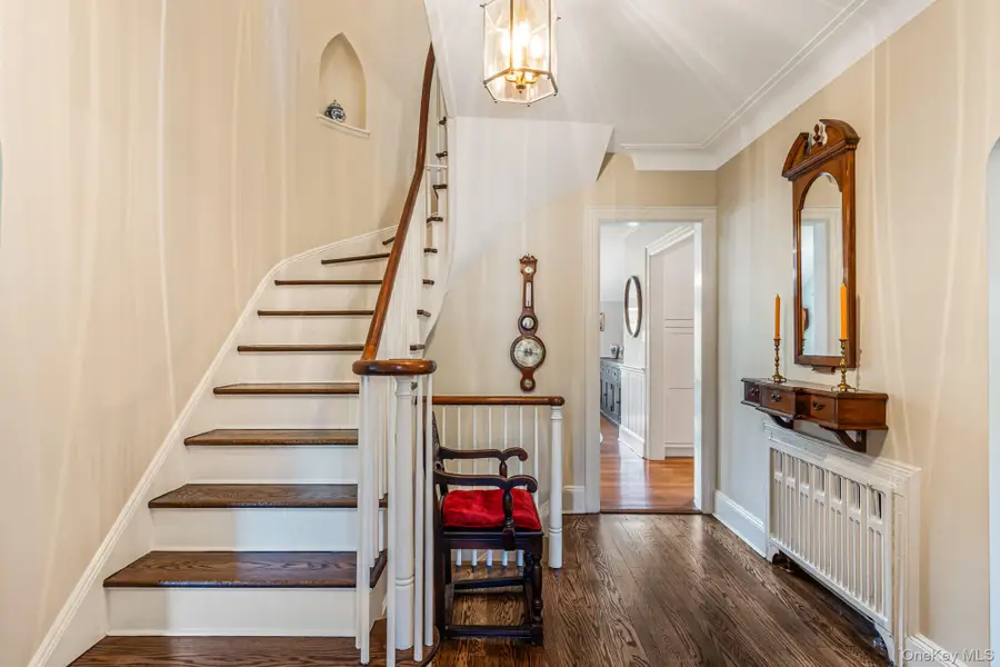 38 Prospect Avenue, Garden City, NY 11530 - #2