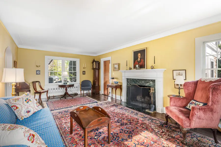 38 Prospect Avenue, Garden City, NY 11530 - #3