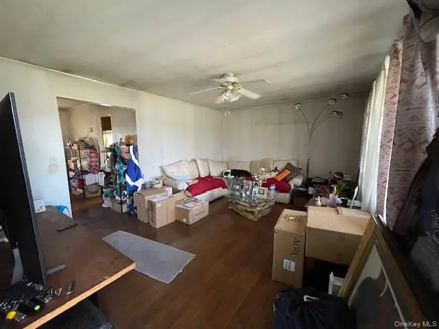 607 Osborn Avenue, Riverhead, NY 11901 - #2