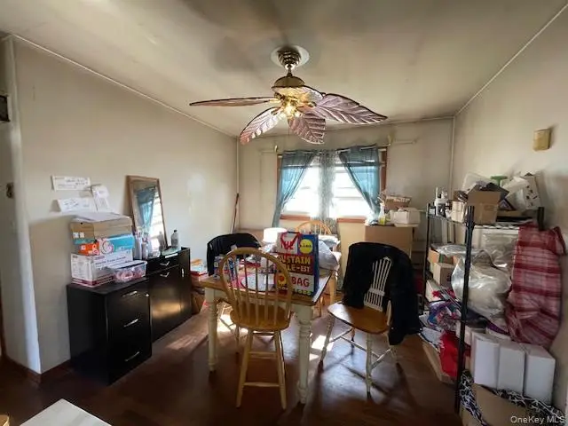 607 Osborn Avenue, Riverhead, NY 11901 - #3