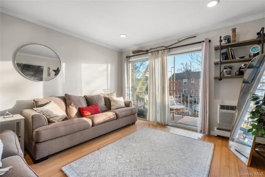 90 Park Avenue S #B6, Rockville Centre, NY 11570 - #3