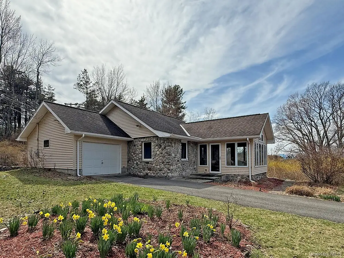 335 Miller Road, Hudson, NY 12534 - #1