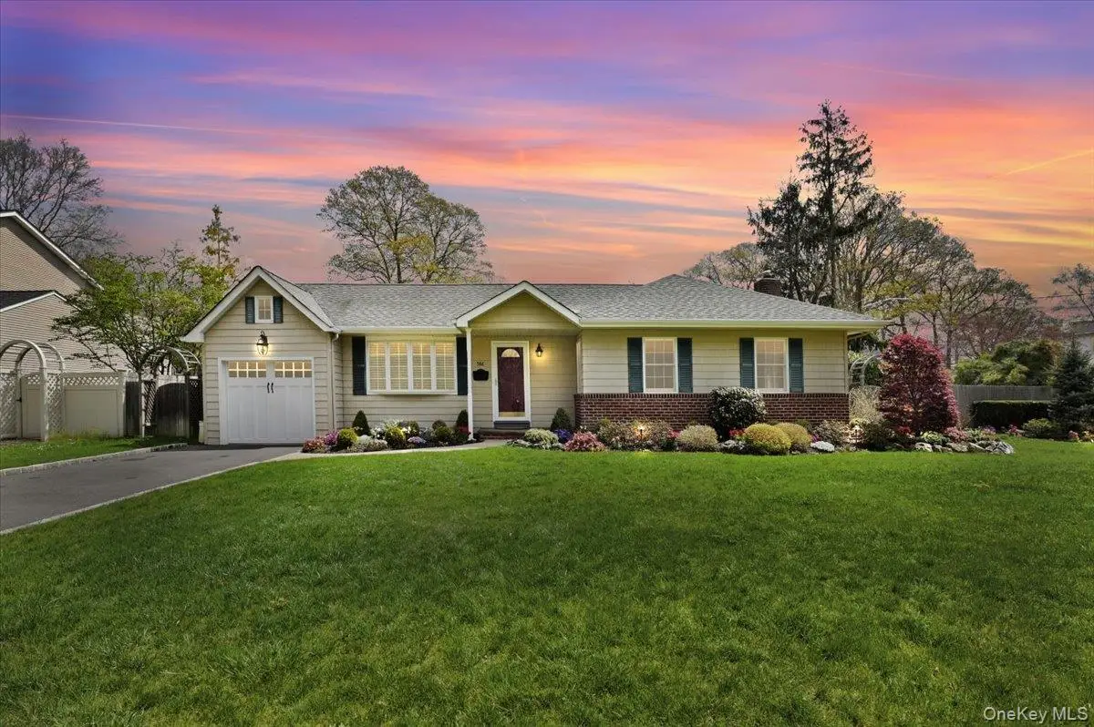 586 Seaford Avenue, Massapequa, NY 11758 - #1