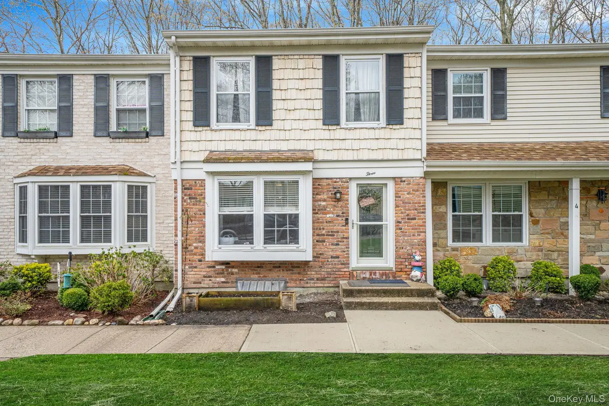 3 Bartlett, Yaphank, NY 11980 - #1