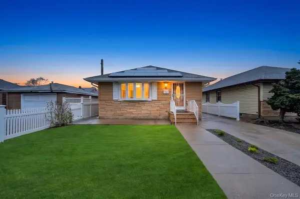 14 Cleaves Avenue, Hempstead, NY 11550