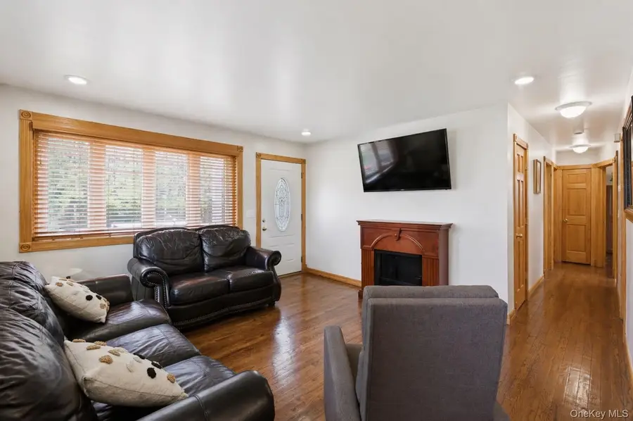 52 William Street, Brentwood, NY 11717 - #3