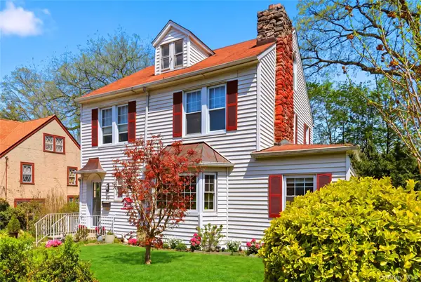 30 Rossmore Avenue, Bronxville, NY 10708