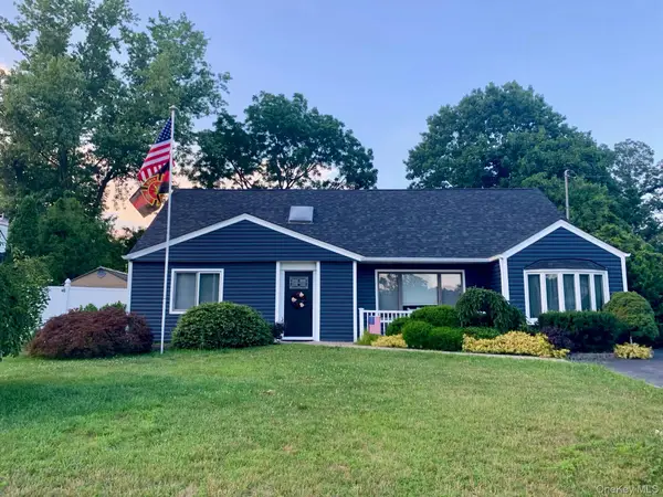 181 Browns Road, Nesconset, NY 11767