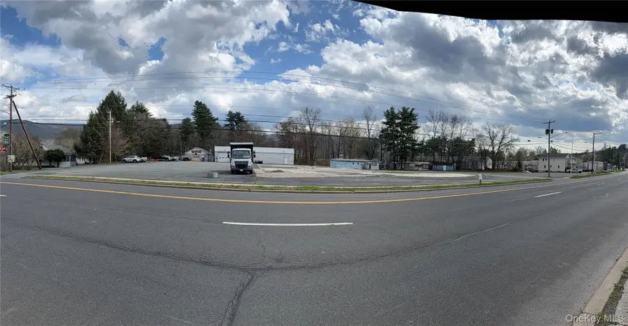 188 S Main Street, Ellenville, NY 12428 - #3