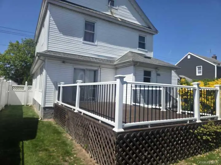 74 Holly Avenue, Hempstead, NY 11550 - #3