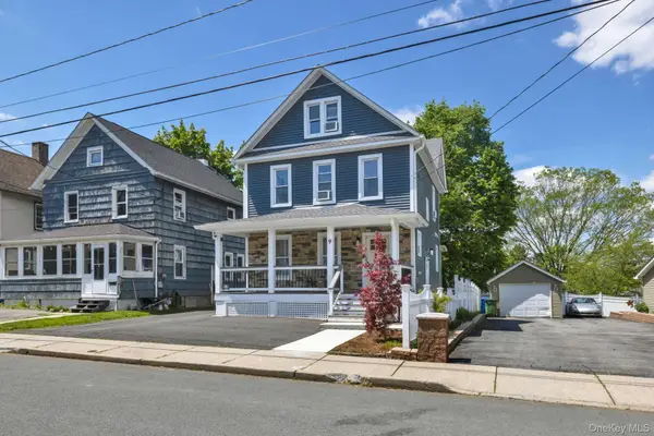 9 Chestnut Street, Middletown, NY 10940