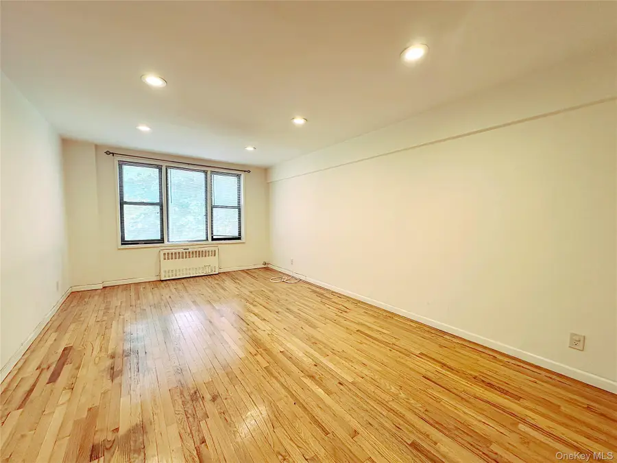 270 N Broadway #2HI, Yonkers, NY 10701 - #3