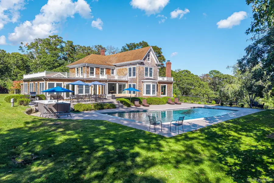 58 W Tiana Road, Hampton Bays, NY 11946 - #2