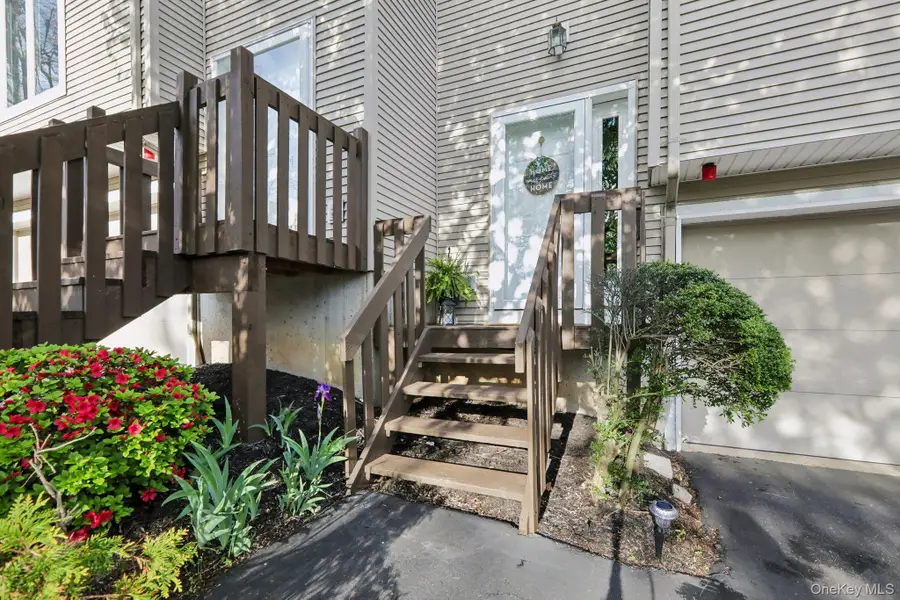 102 Leif Boulevard, Congers, NY 10920 - #2