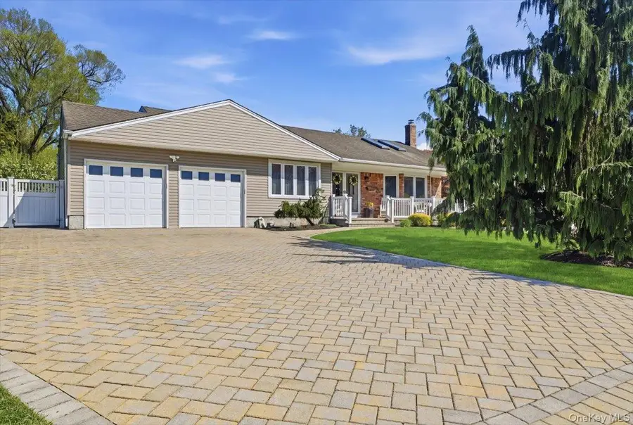 44 Steven Place, Smithtown, NY 11787 - #2