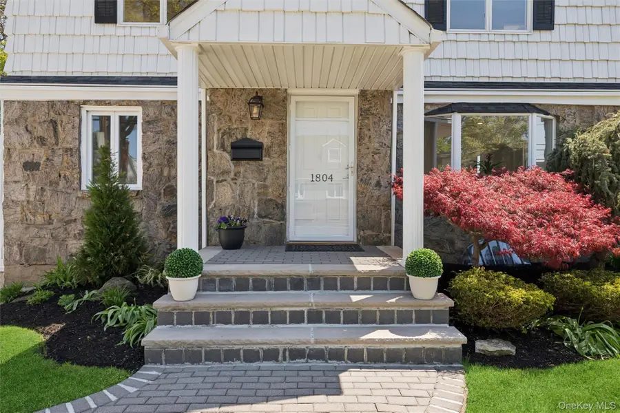 1804 Maurice Avenue, East Meadow, NY 11554 - #2
