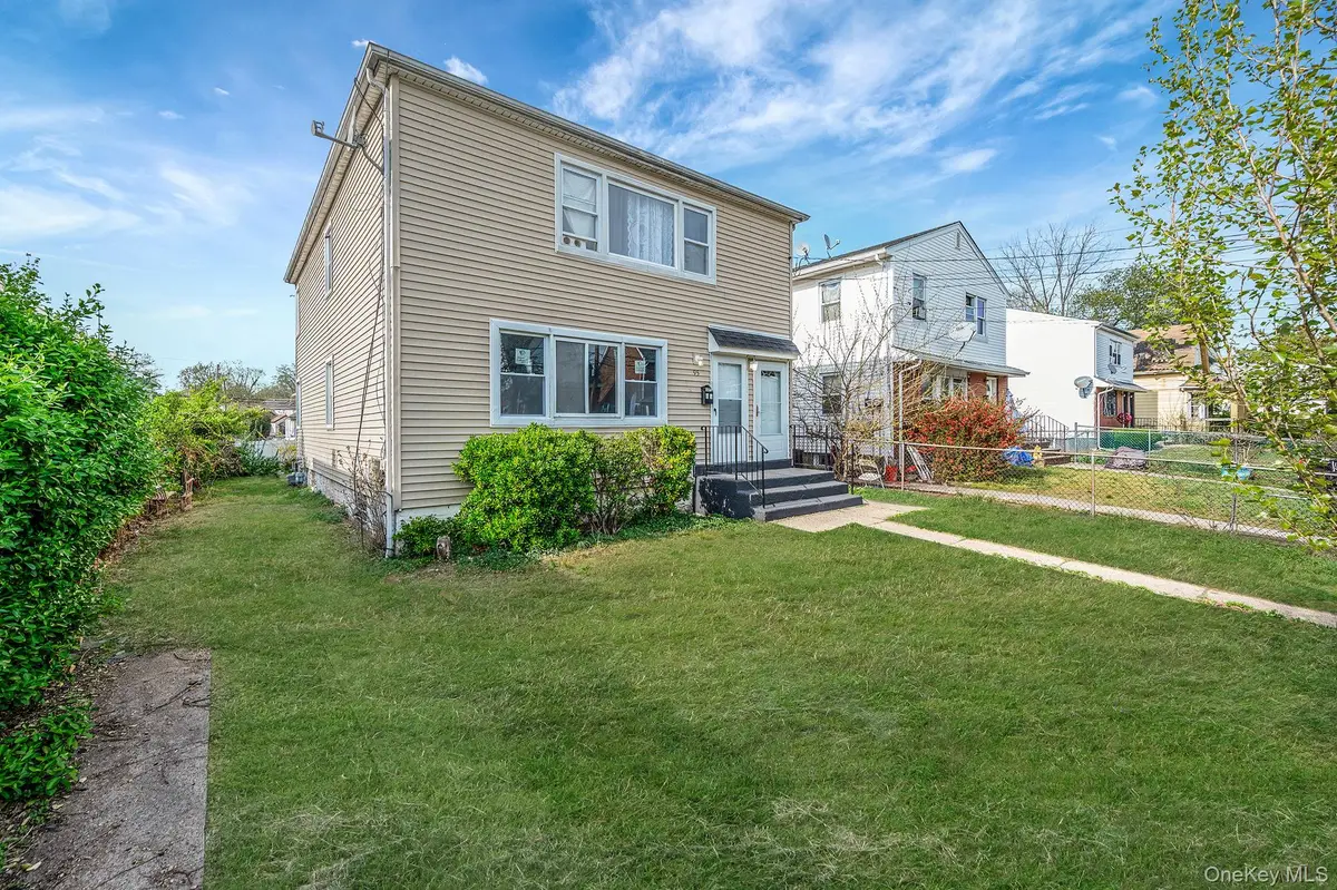 95 Wellesley Street, Hempstead, NY 11550 - #1