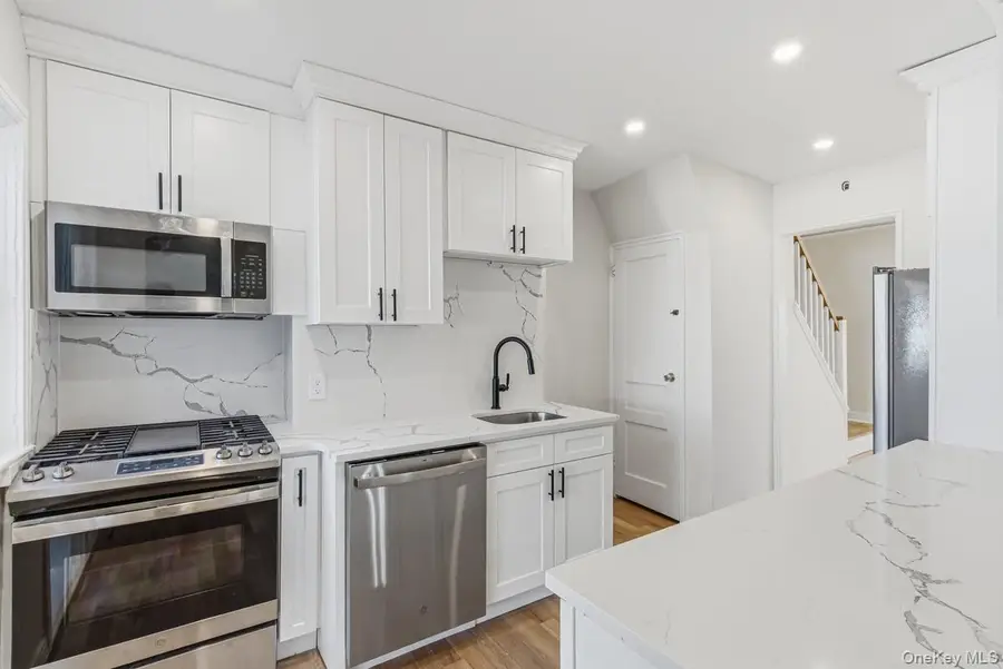 6925 165th Street, Fresh Meadows, NY 11365 - #2