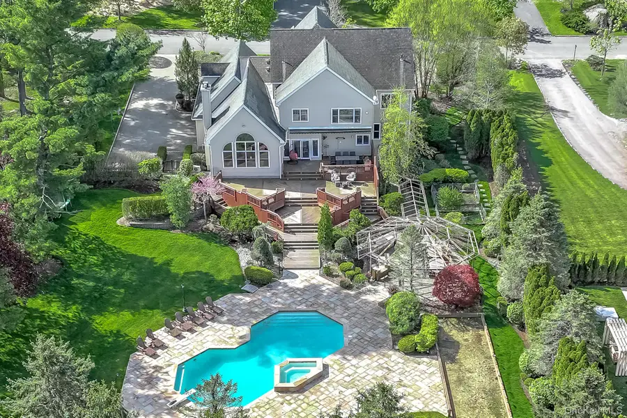 4 Birdie Drive, Suffern, NY 10901 - #2