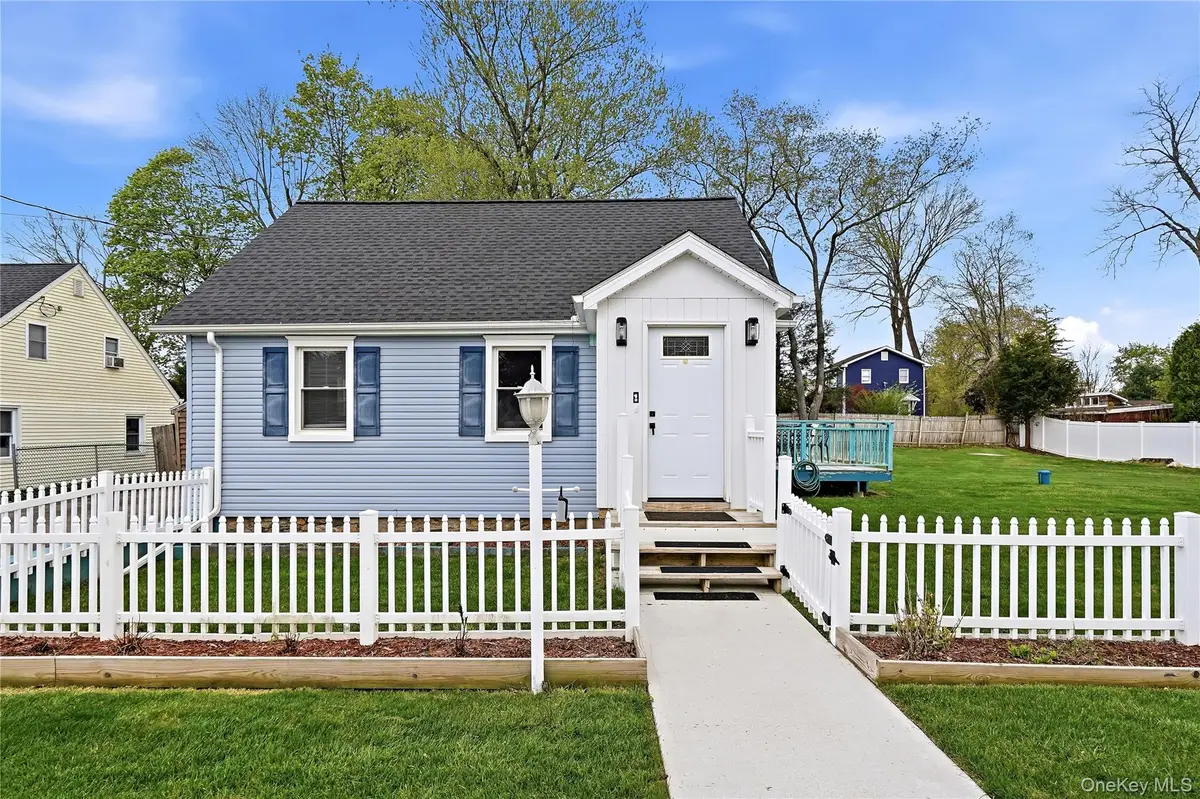 6 Dellacona Road, Carmel, NY 10512 - #1