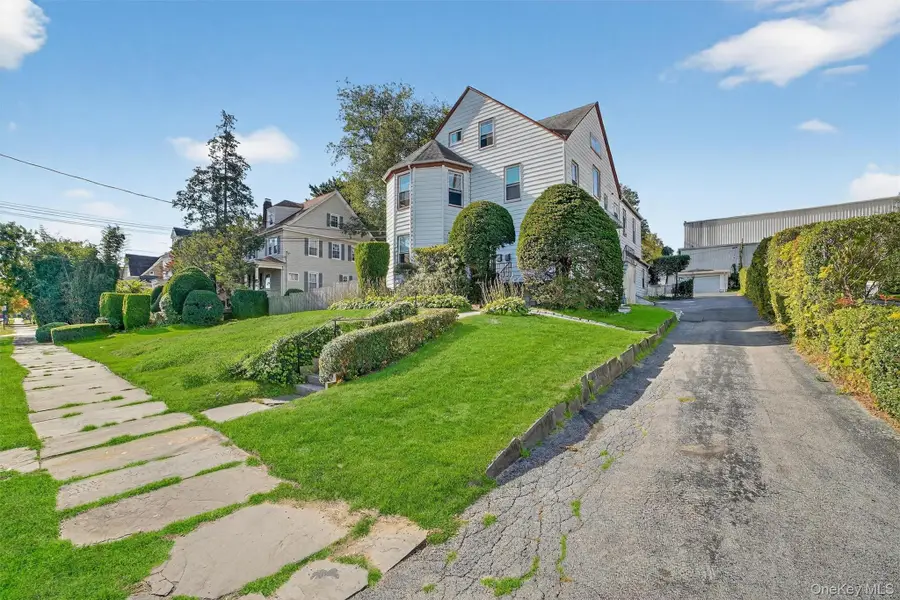 81 Woodland Avenue, New Rochelle, NY 10805 - #2