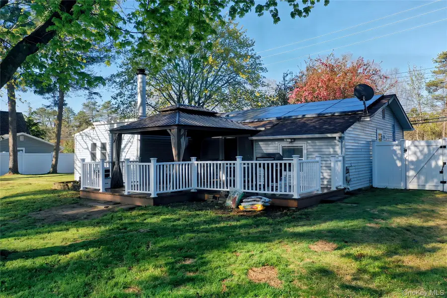 165 Randall Road, Shoreham, NY 11786 - #2