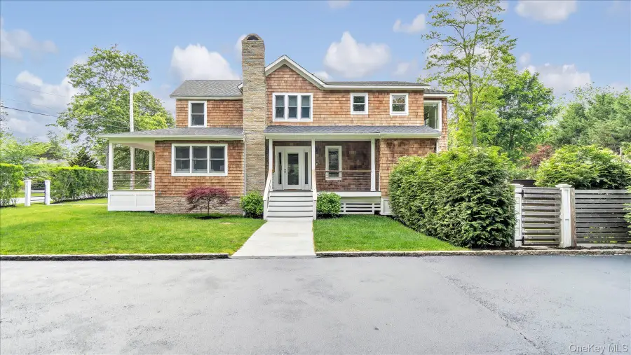 7 Halsey Avenue, East Quogue, NY 11942 - #3