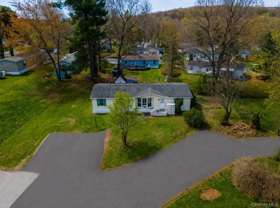 16 Birch Lane, Bloomingburg, NY 12721 - #2