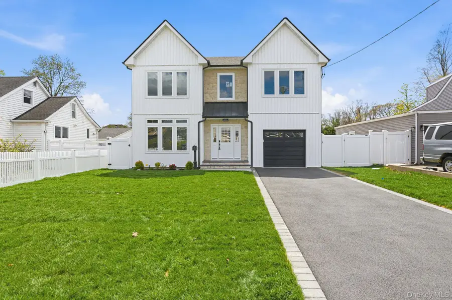 3690 Lufberry Avenue, Wantagh, NY 11793 - #2