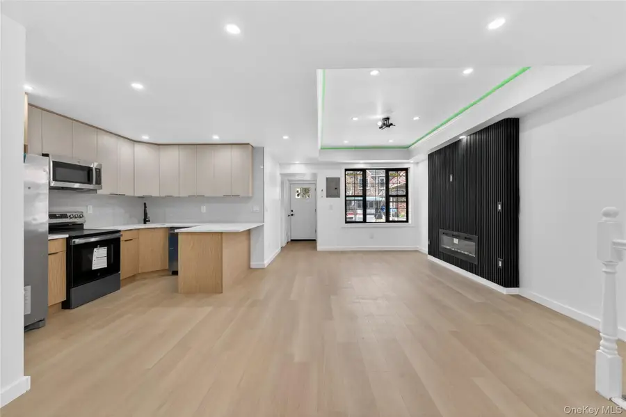 511 E 54th Street, Brooklyn, NY 11203 - #2