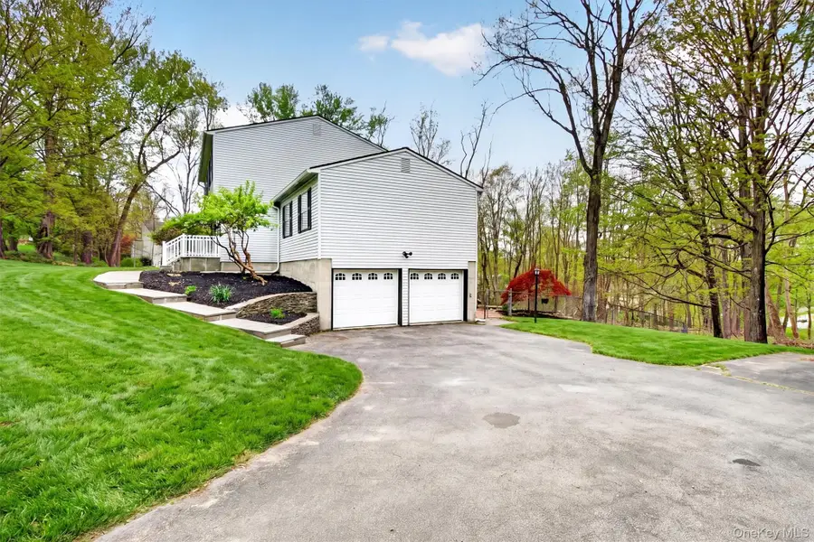 1 Aspen Road, Hopewell Junction, NY 12533 - #3