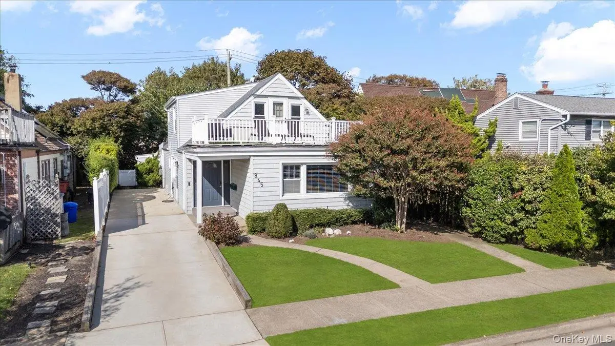 845 E Walnut Street, Long Beach, NY 11561 - #1