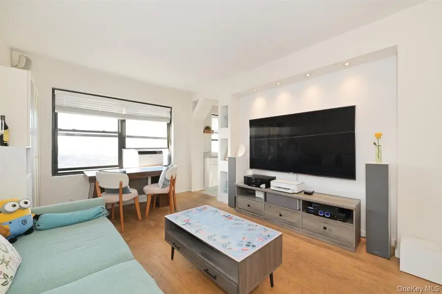 99-05 63rd Drive #14O, Rego Park, NY 11374 - #2