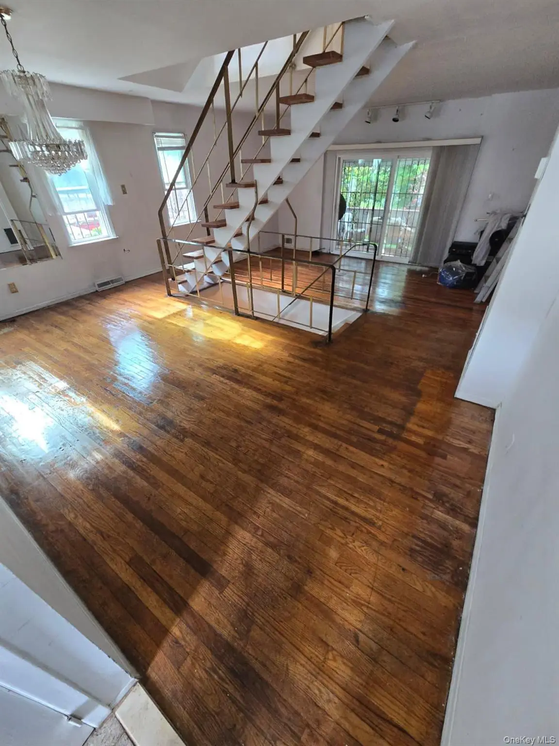 1611 Plainview Avenue, Far Rockaway, NY 11691 - #1