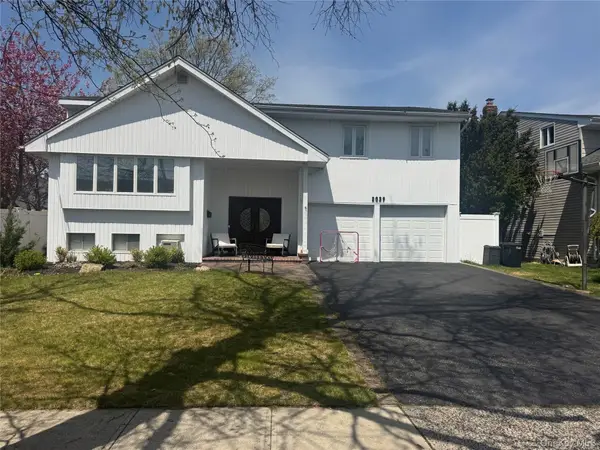2039 Ellen Drive, Merrick, NY 11566