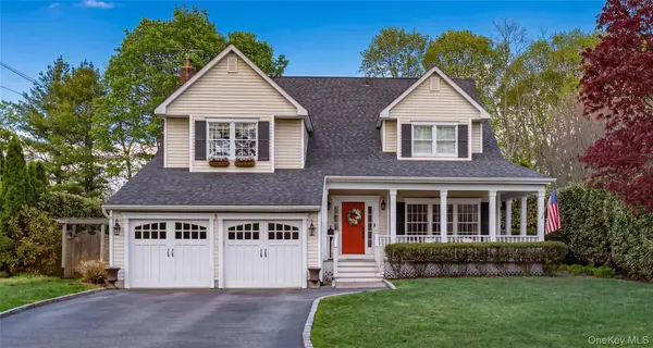 119 6th Street, Saint James, NY 11780